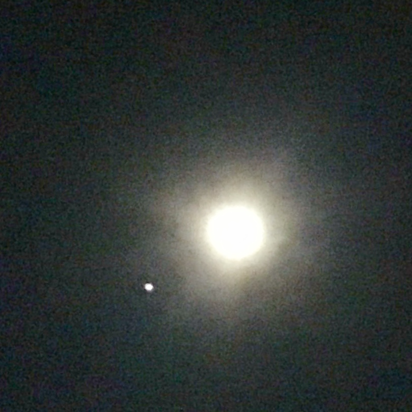 木星と満月